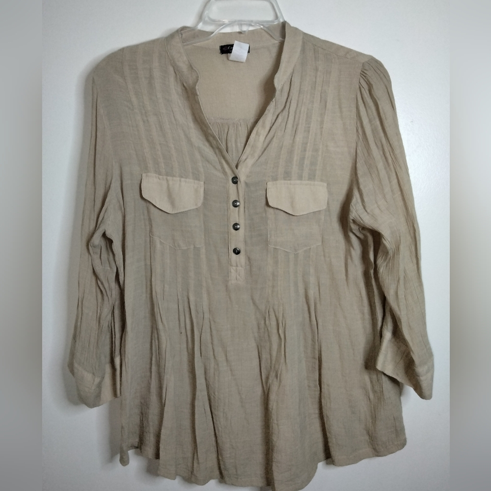 Cocomo Woman (Size 2X) Beige V-Neck Button Pleated Roll Tab 3/4 Sleeves Blouse